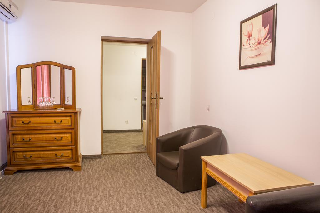 Motel Darina Ungheni  Dış mekan fotoğraf
